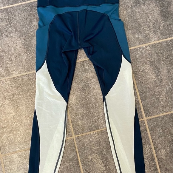 Athleta Leggings - Picture 5 of 15